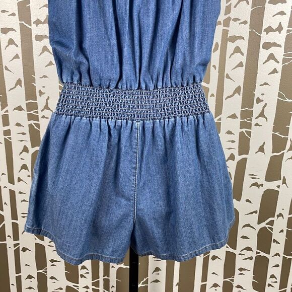 Blue Spice Denim Chambray Smocked Waist Romper M - Picture 7 of 8